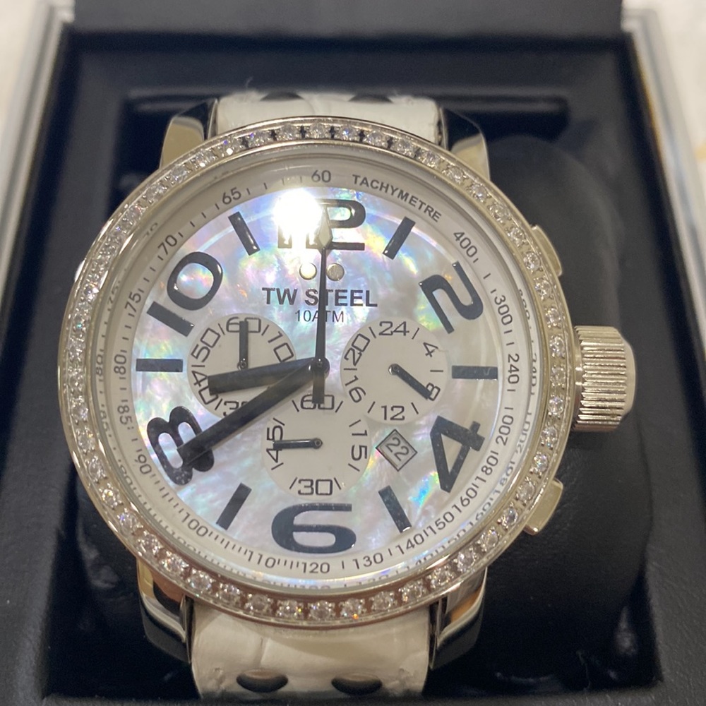 TW Tachymetre steel watch with leather croc white strap and clear stone dial